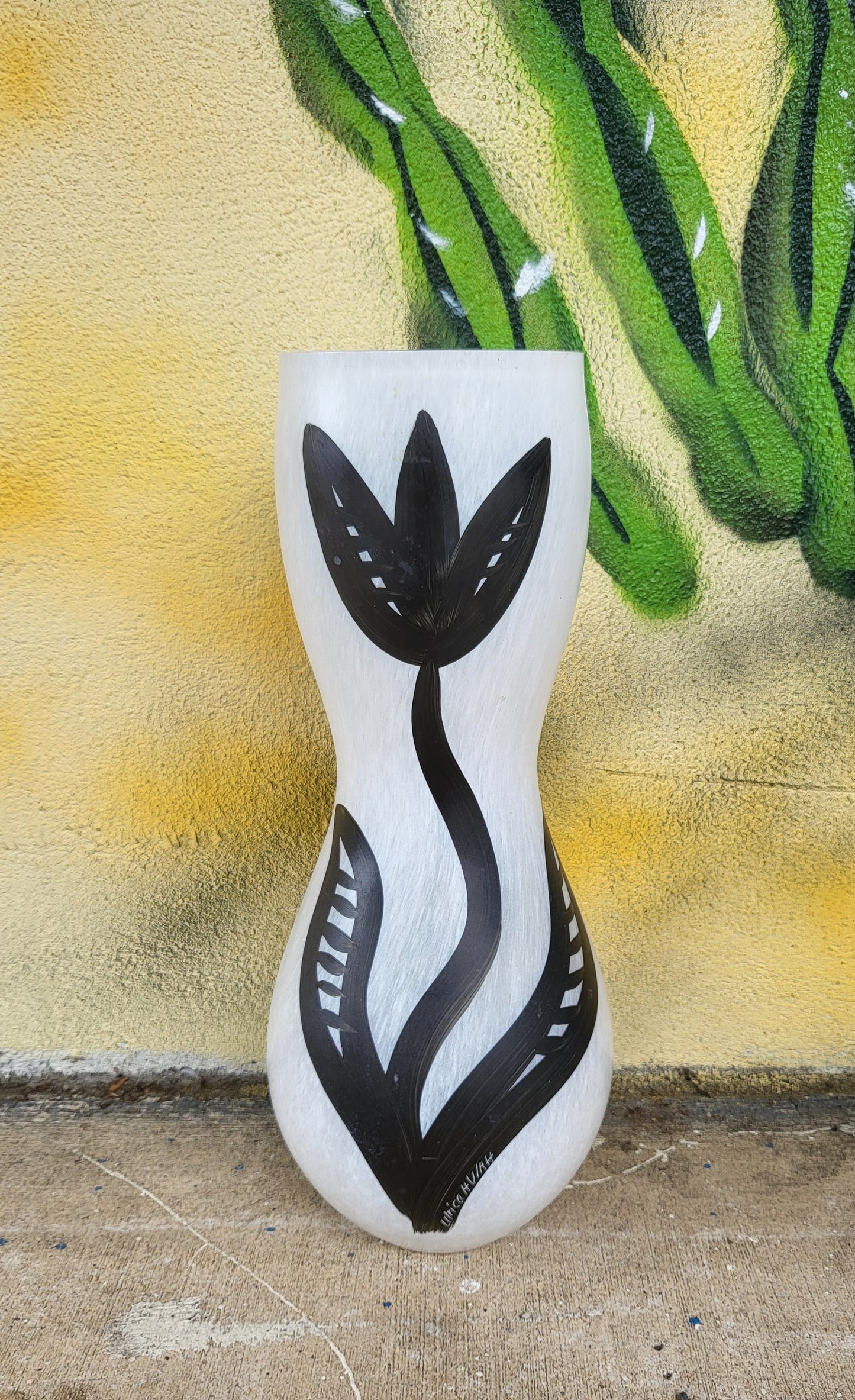 Kosta Boda Vase by Ulrica Hydman-Vallien - Tulipa Series (1991)
