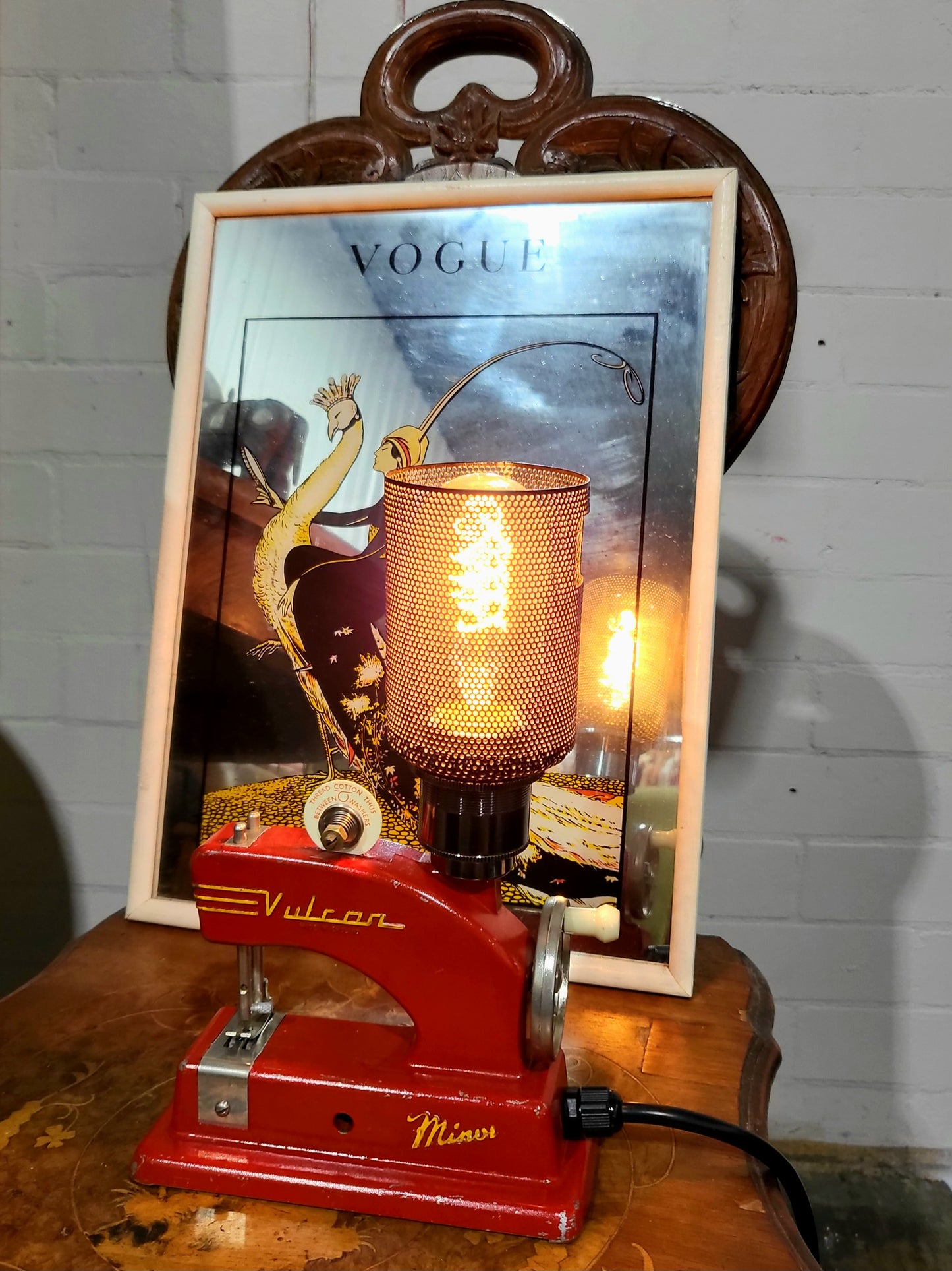 1956 Vulcan Minor Toy Sewing Machine Lamp (Dimmable)