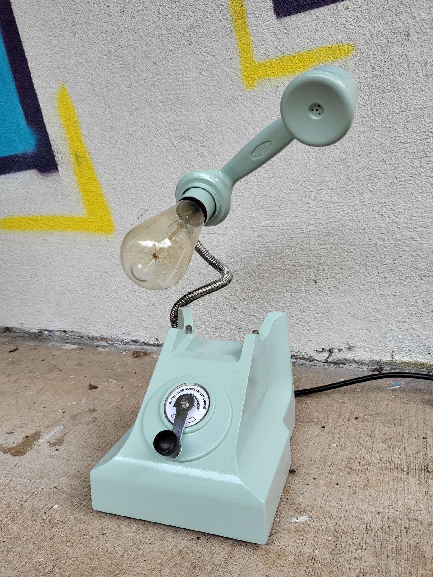 1953 Magneto Table Phone Lamp (Dimmable)