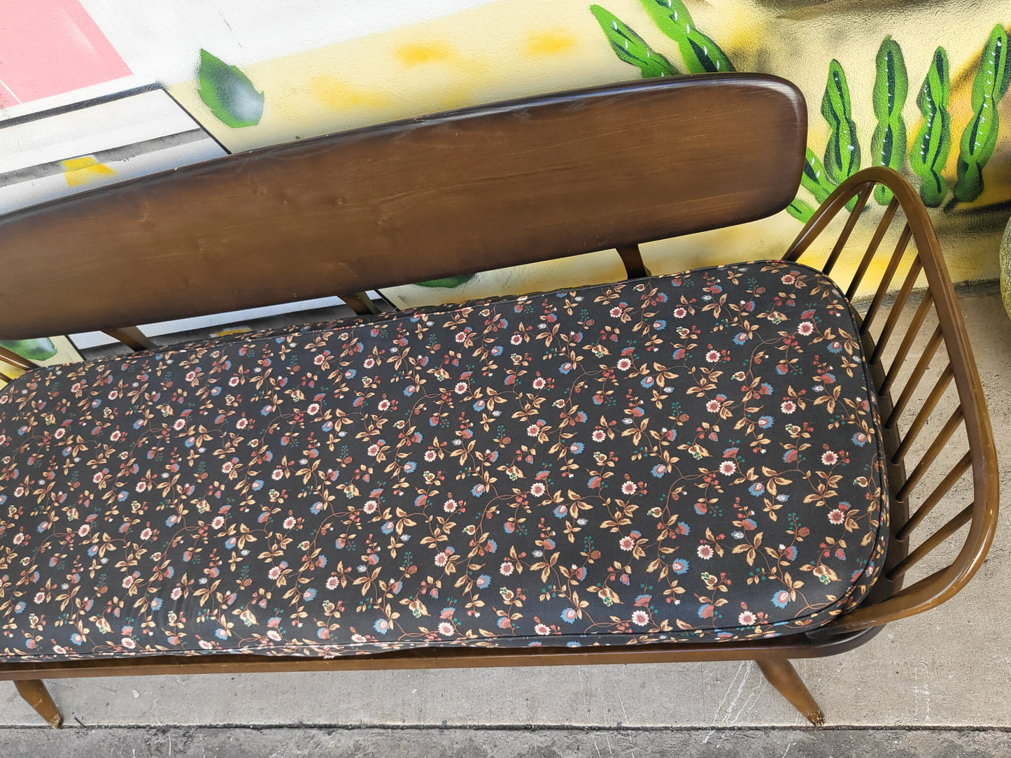 Vintage Ercol Model 355 Sofa / Daybed – with Surfboard Backrest