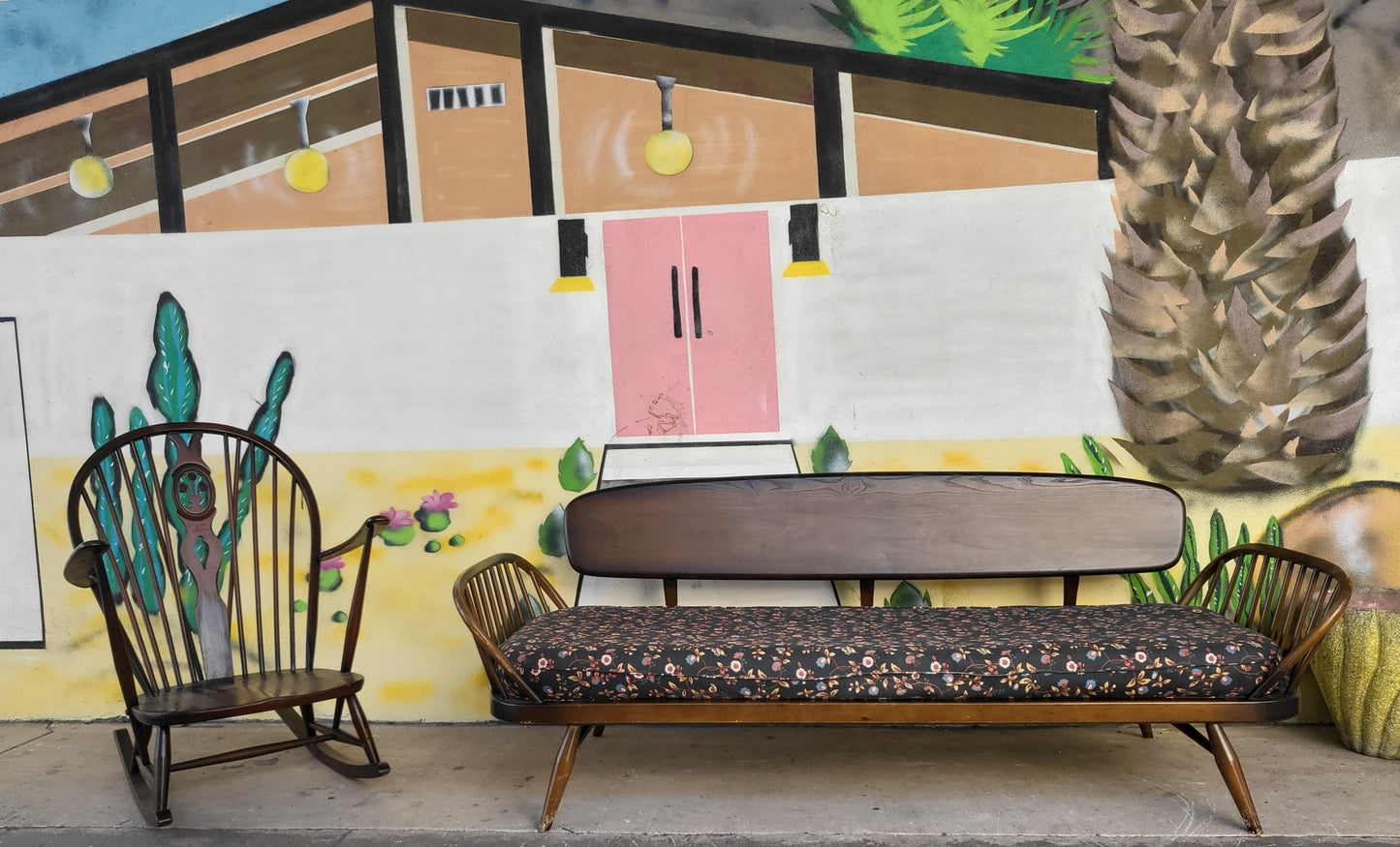 Vintage Ercol Model 355 Sofa / Daybed – with Surfboard Backrest