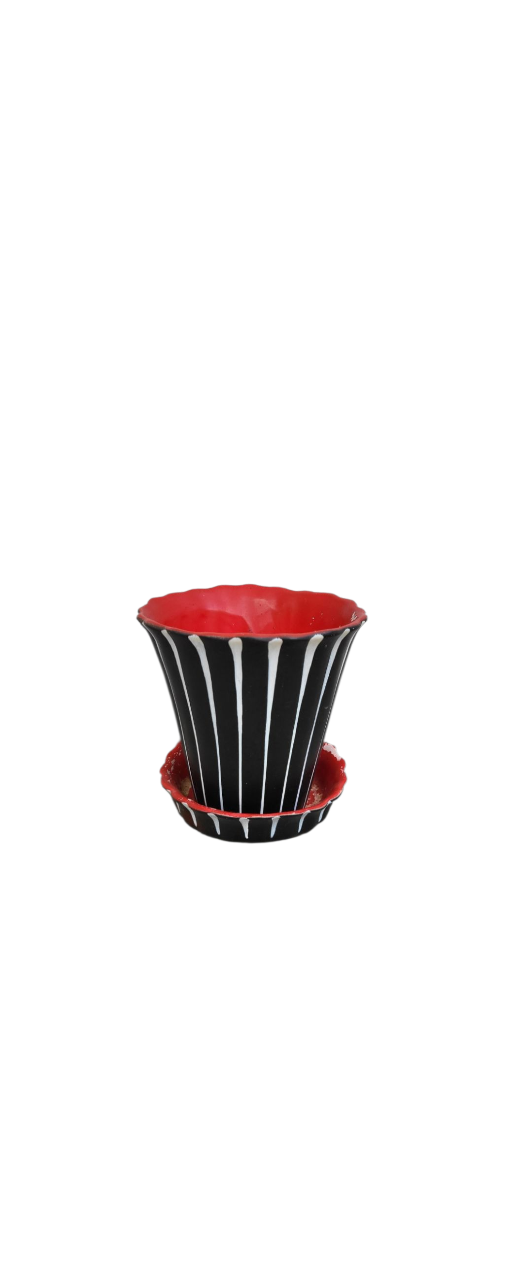 Close-up of the red Barsony planter with scalloped detailing.