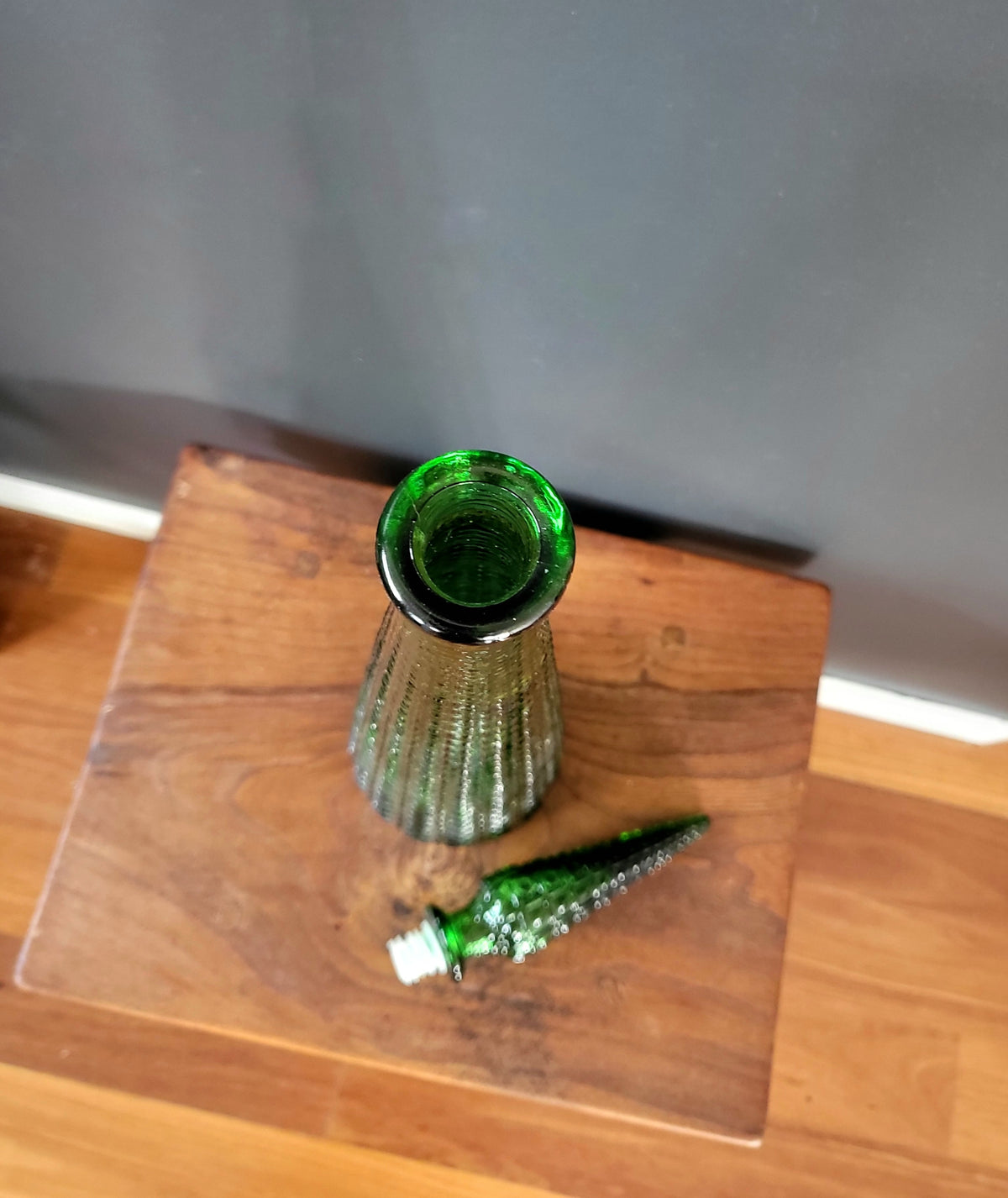 Mid-Century Empoli Emerald Green Aztec Art Glass Bottle