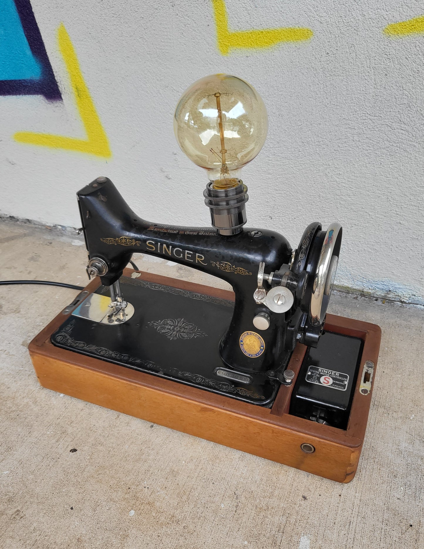 1950 Singer 99K Sewing Machine Lamp (DIMMABLE)