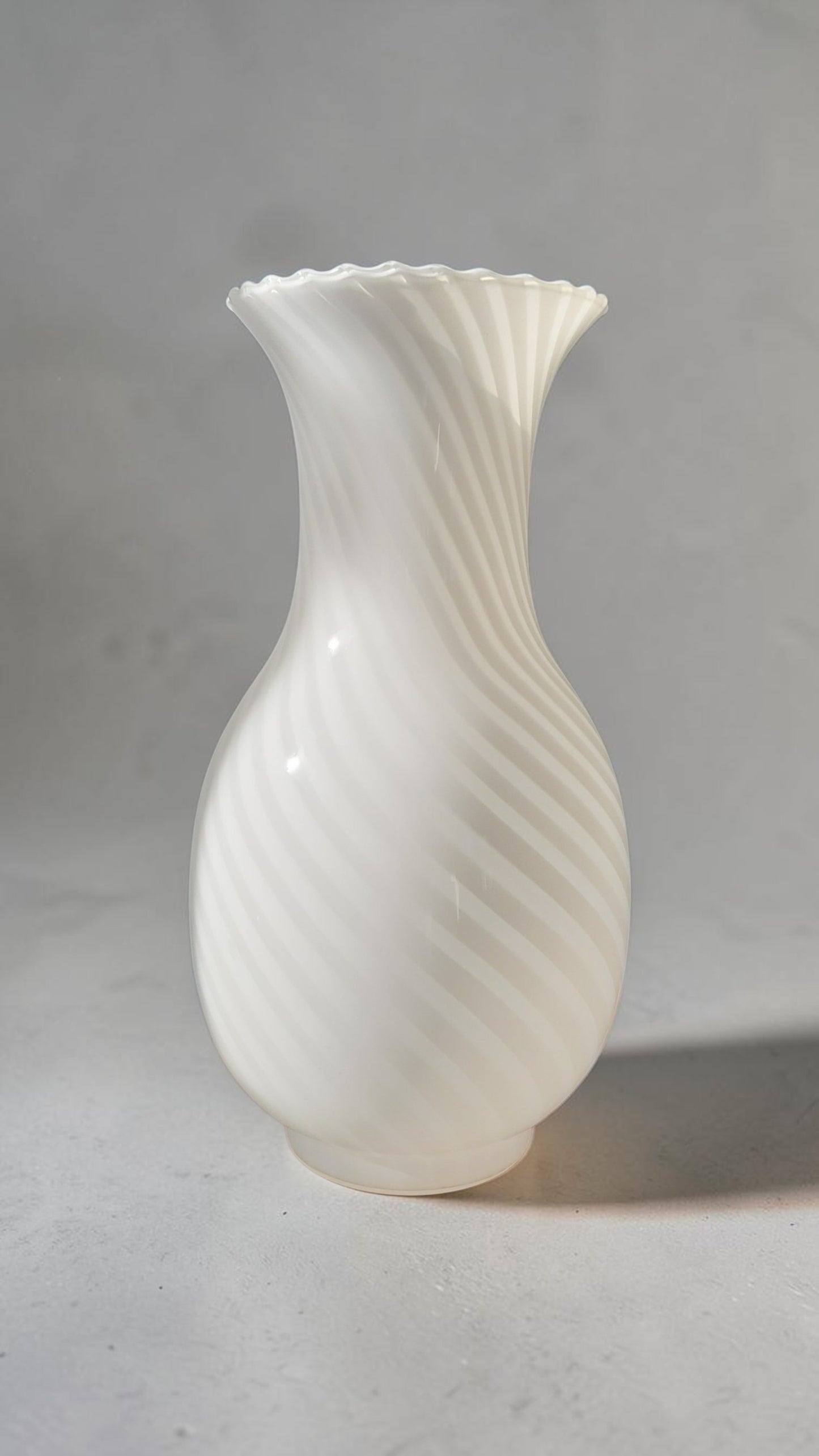 Large Murano Swirl Vase, c.1960