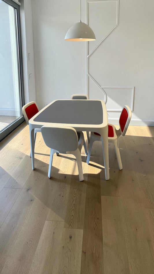 Marc Newson Coast Dining Set for Magis — Table & 4 Chairs