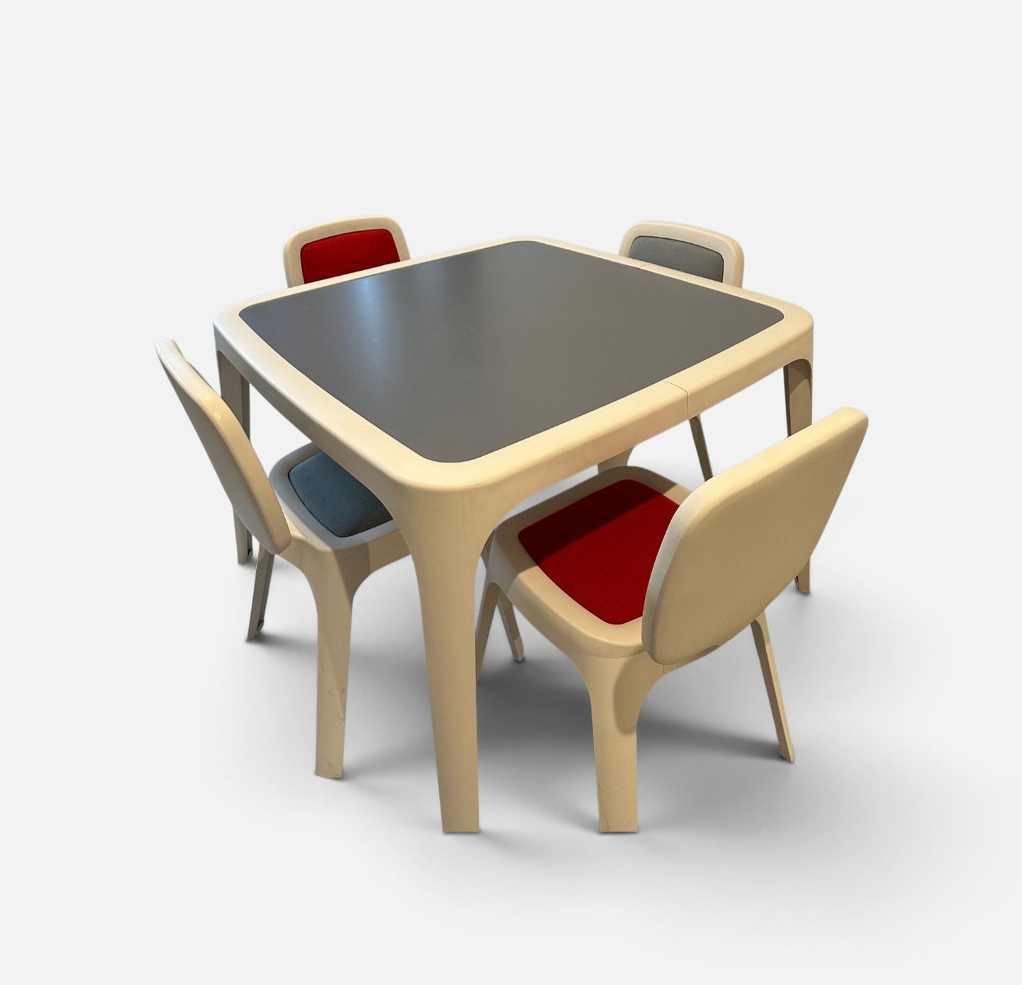 Marc Newson Coast Dining Set for Magis — Table & 4 Chairs