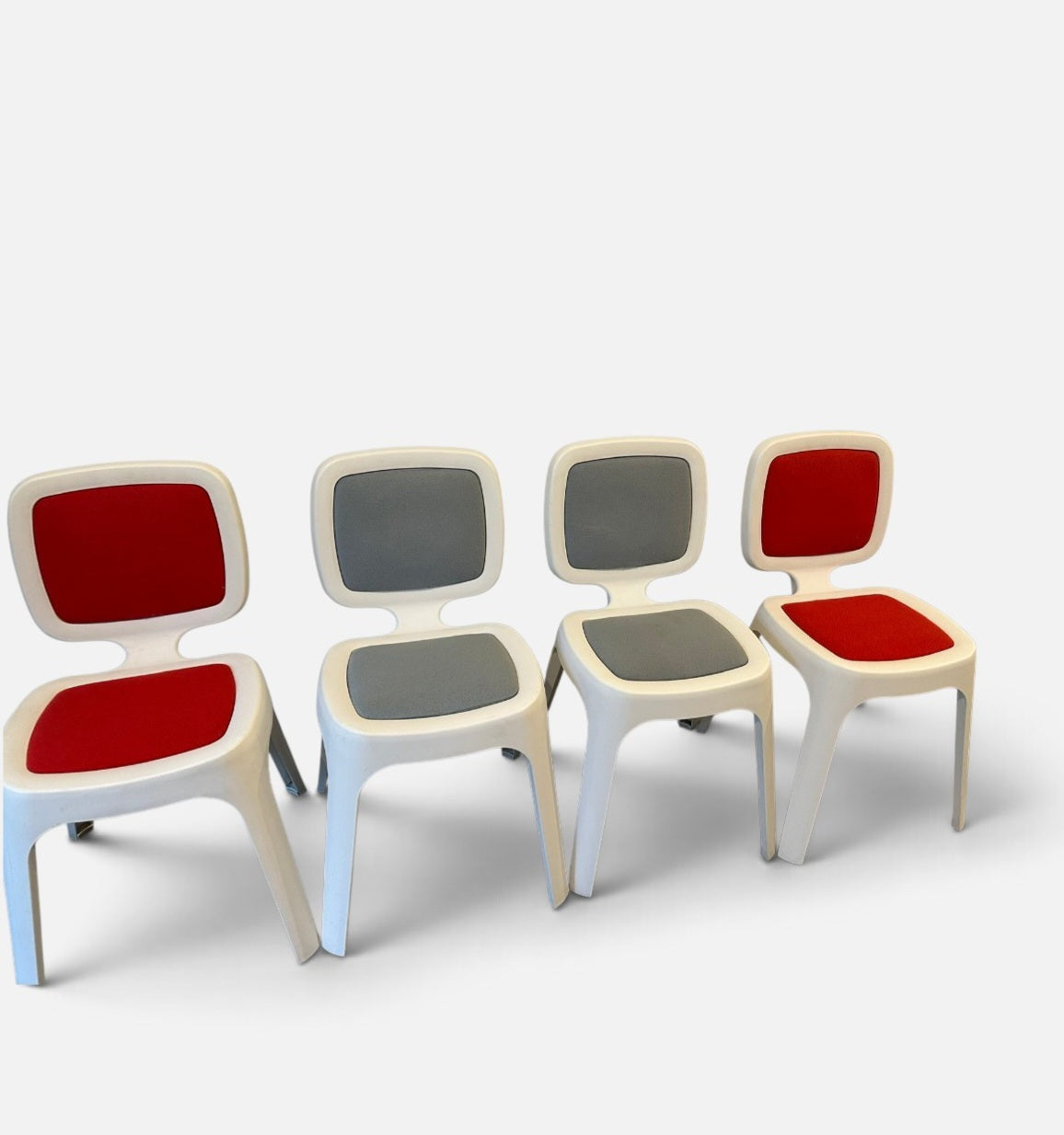 Marc Newson Coast Dining Set for Magis — Table & 4 Chairs
